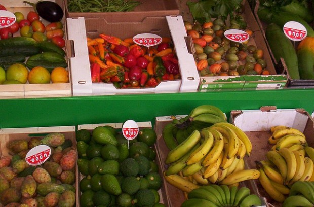 buying organic produce